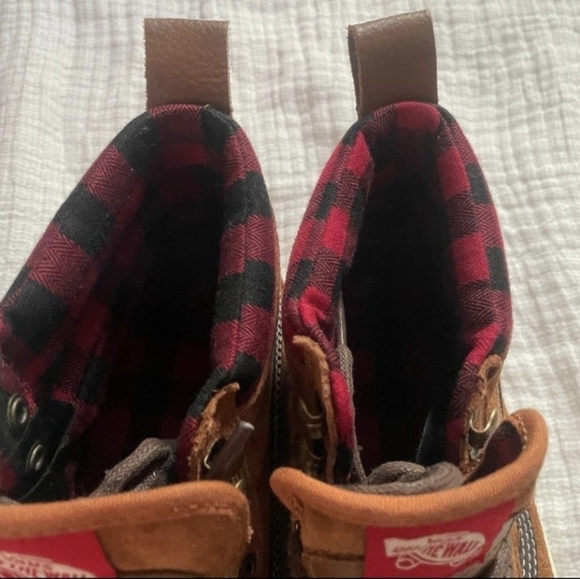 Vans Sk8-Hi MTE Glazed Ginger/Flannel Sneakers - Women's 7 / Men's 5.5 - Picture 2 of 5